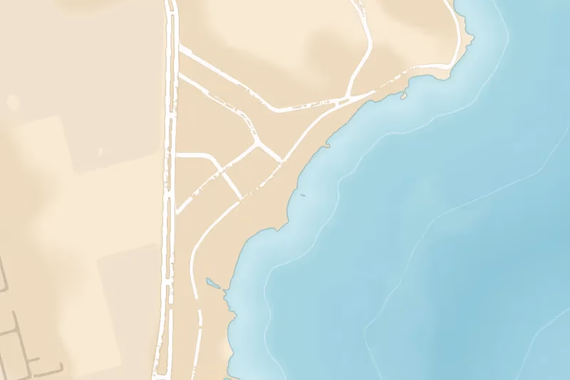 Kaartuitsnede van Hurghada met de pin bij de Al Mamsha-promenade langs de kust